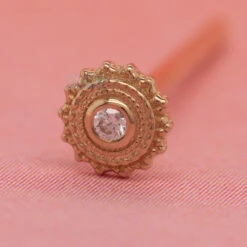 Round Afghan Nostril Screw In Gold With White CZ 11 Round Afghan Nostril Screw In Gold With White CZ -Starfire – Body Jewelry 40206 BVLABodyVisionRoundAfghanNostrilScrewinGoldwithWhiteCZSingle1.25mmYellowGoldzfunky